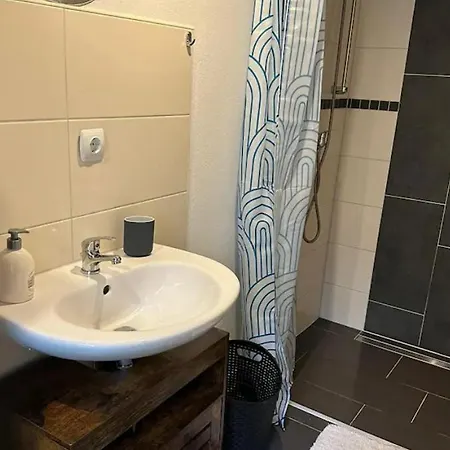 Gemuetliche In Allendorf Apartmán